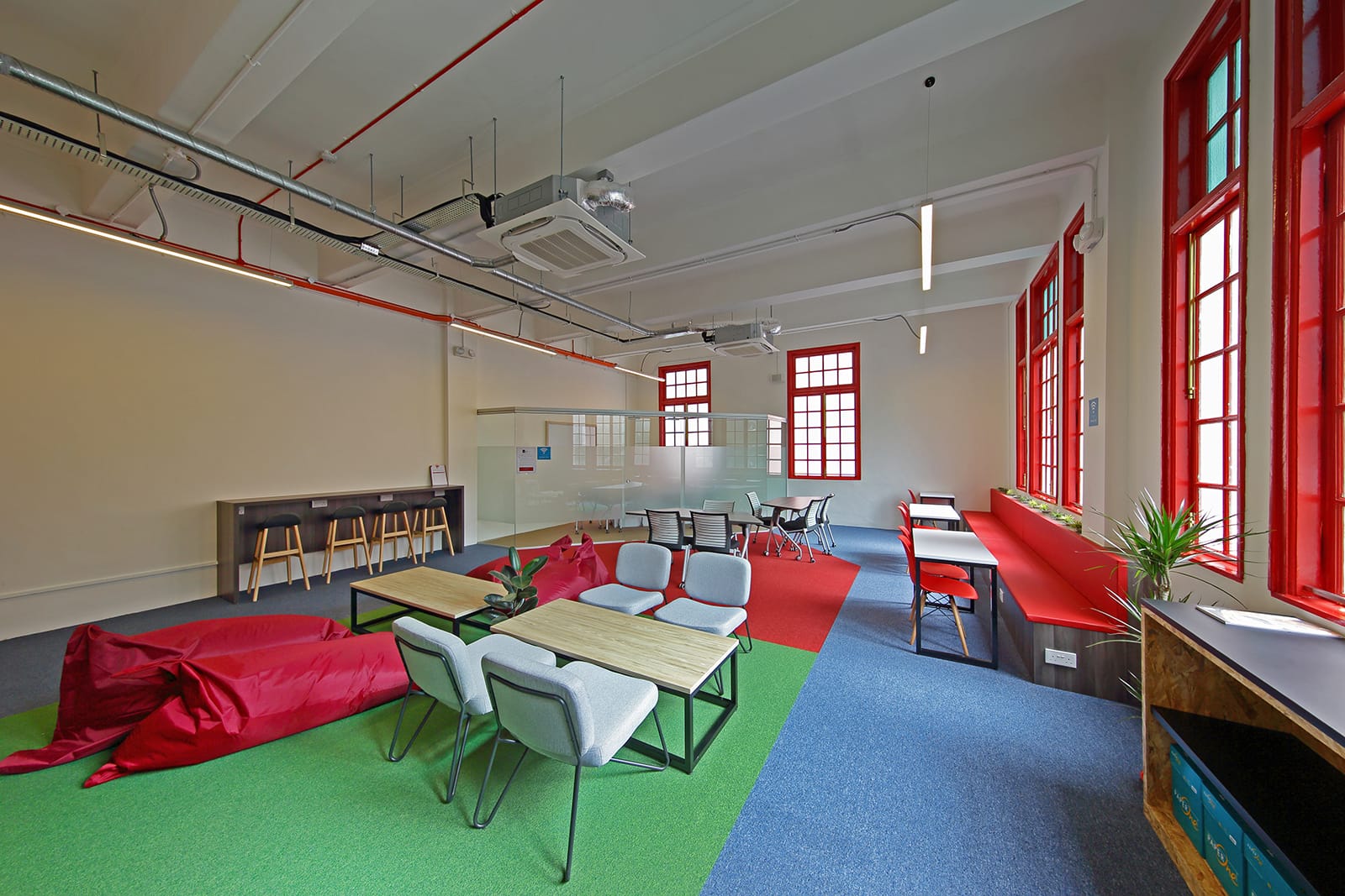 This is the alt text